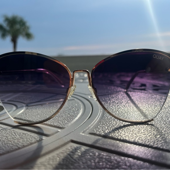 Quay Australia Gold Frame with Black Gradient Lenses Sunglasses. - Picture 4 of 9